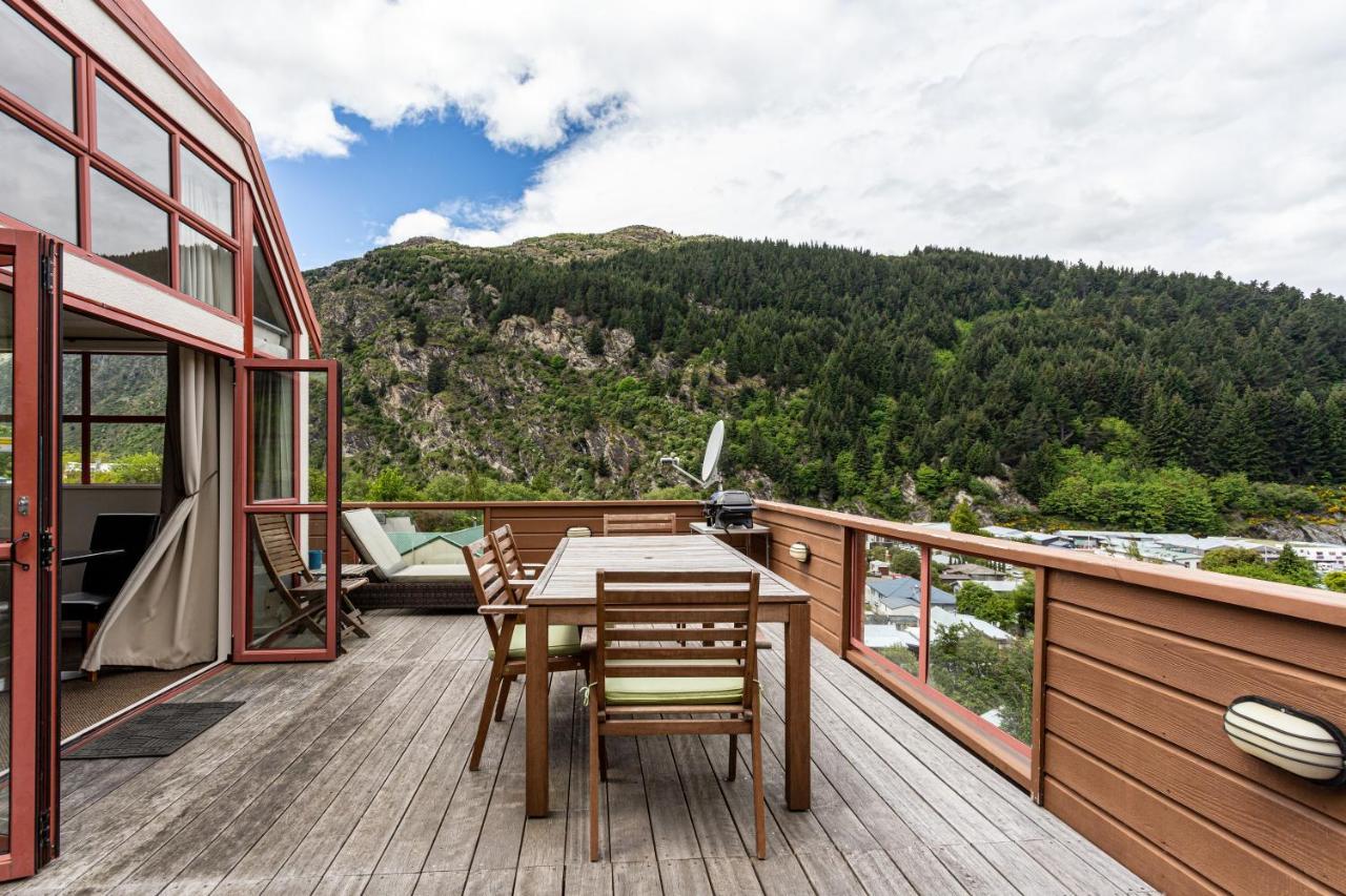 Hot Tub And Views Over Central Queenstown - Entire Holiday House المظهر الخارجي الصورة