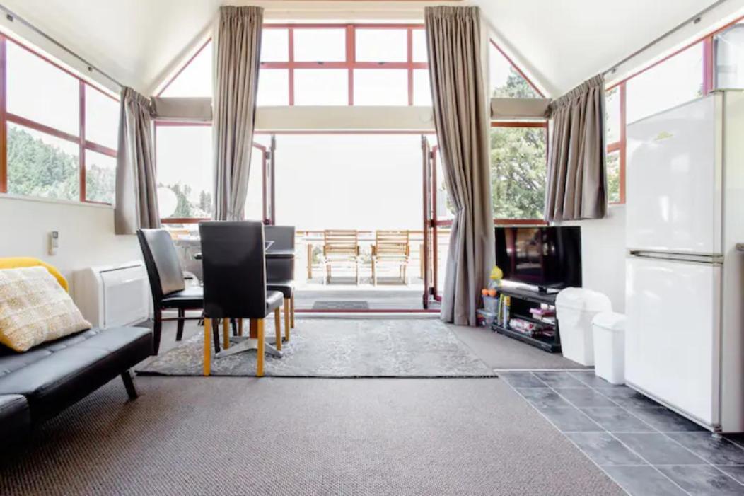 Hot Tub And Views Over Central Queenstown - Entire Holiday House المظهر الخارجي الصورة